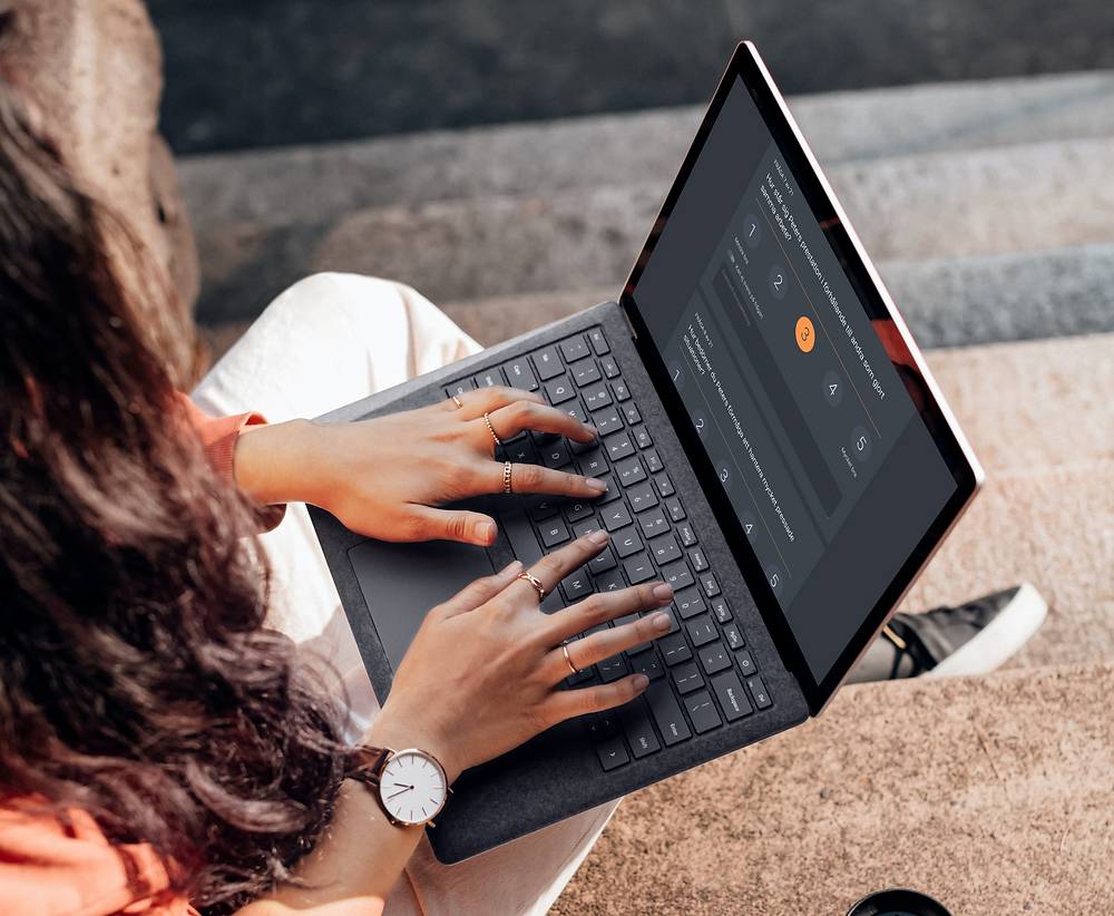 Answer questionnaire on computer